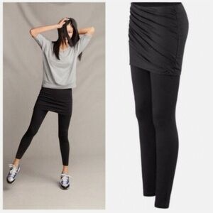 Cabi 5080 Mesh Skirted Leggings M'Leggings size S Black